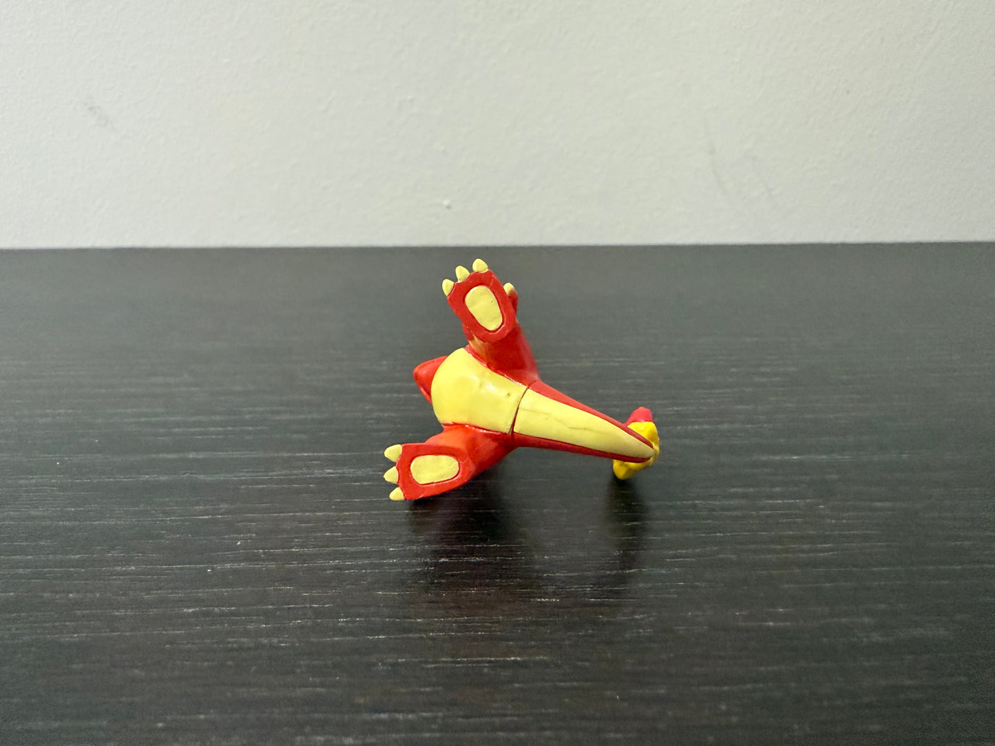 CHARMELEON ALTERNATIVE POSE - FIGURE TOMY CGTSJ