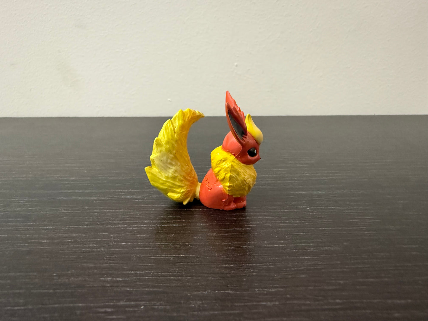 FLAREON - FIGURE TOMY CGTSJ