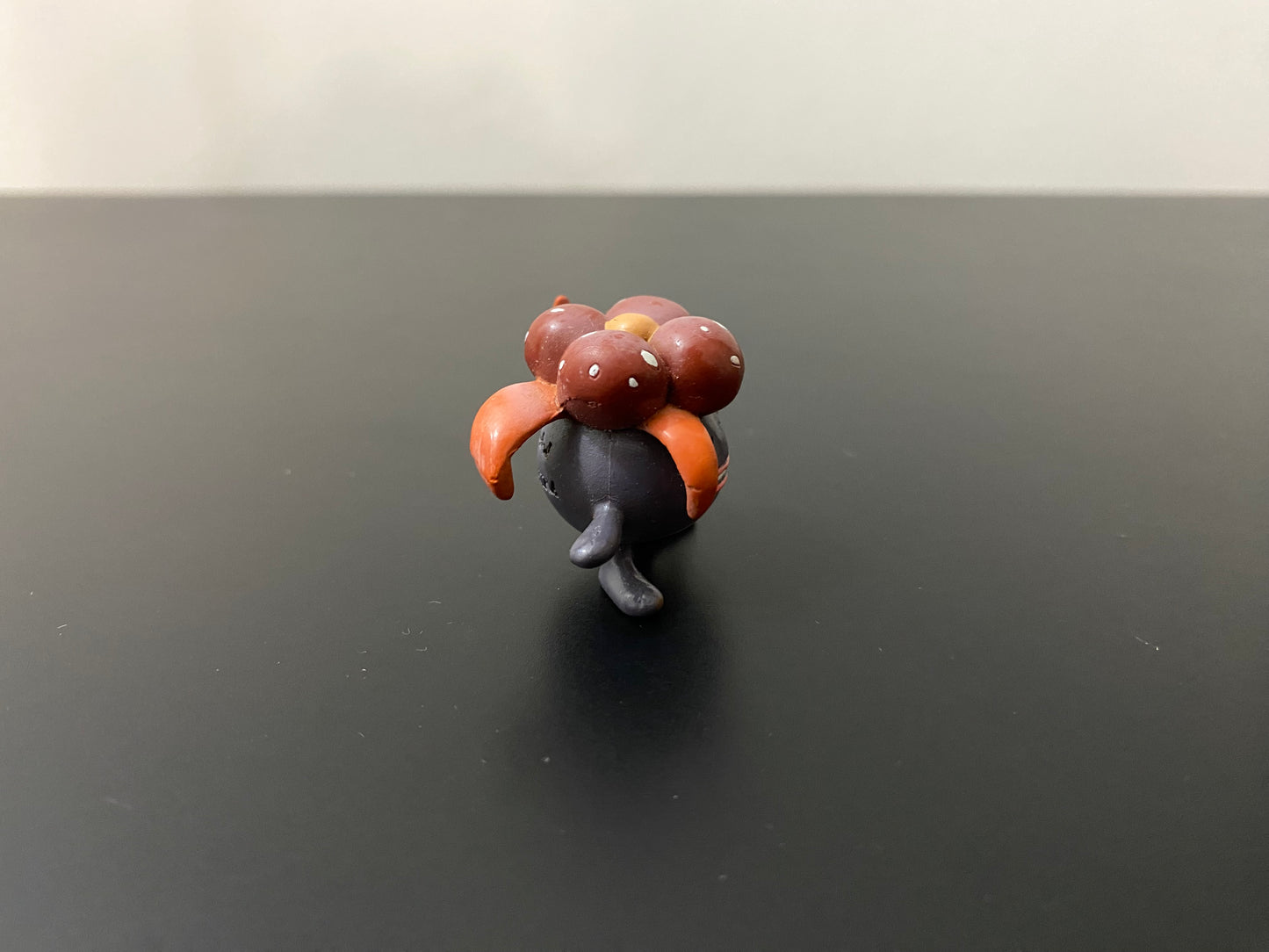 GLOOM - FIGURE TOMY CGTSJ
