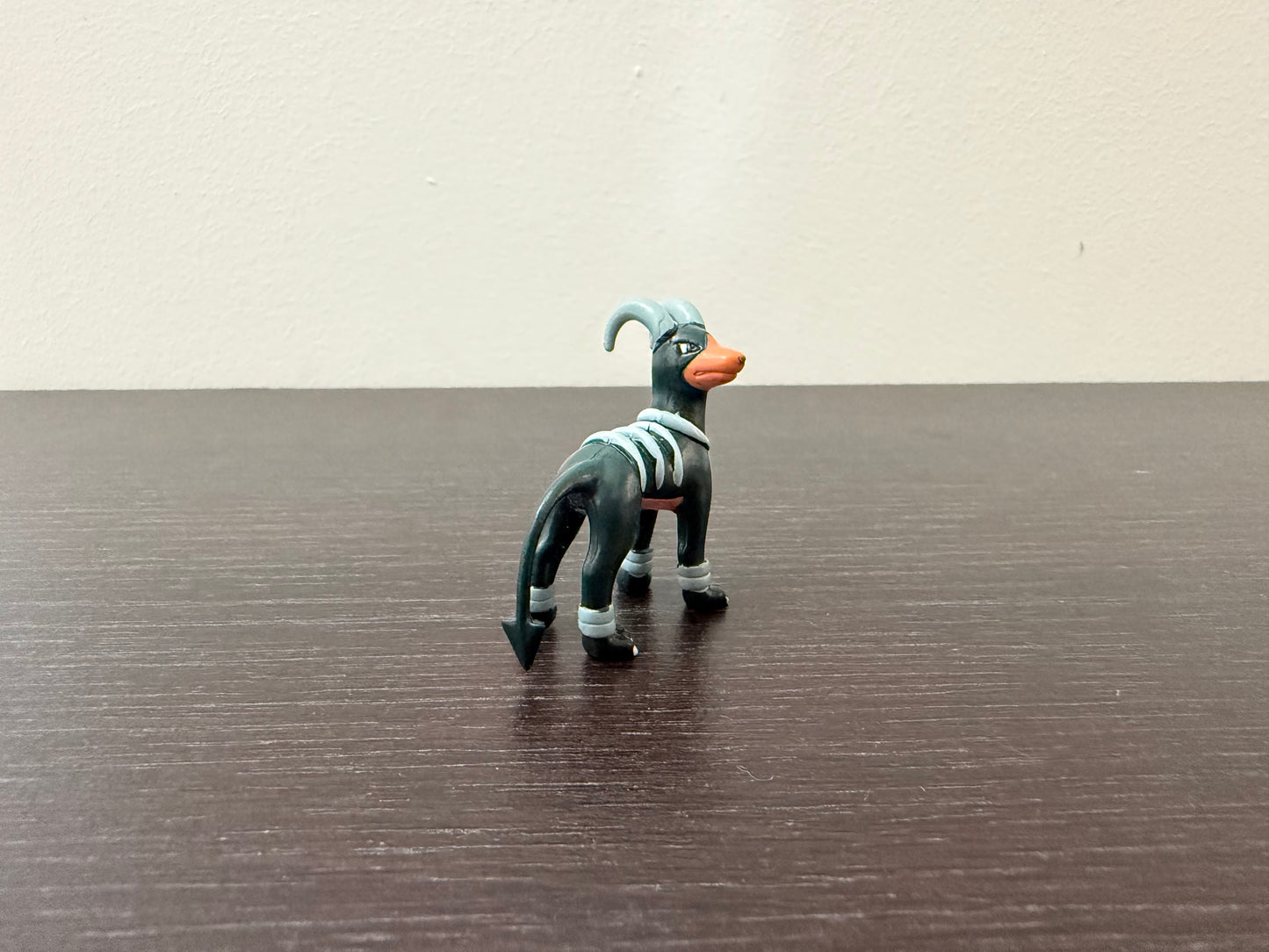 HOUNDOOM - FIGURE TOMY CGTSJ