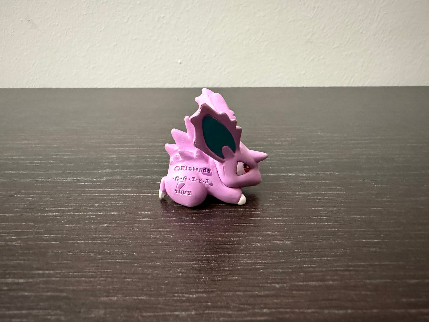 NIDORAN M RARE - FIGURE TOMY CGTSJ