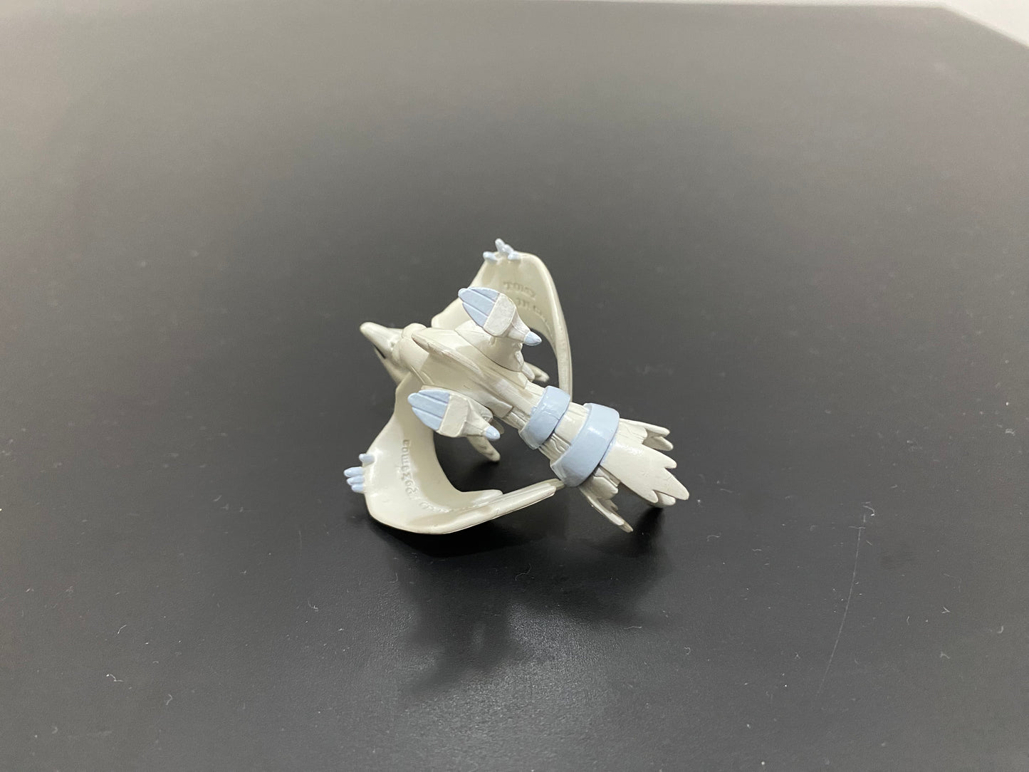 RESHIRAM - FIGURE TOMY CGTSJ