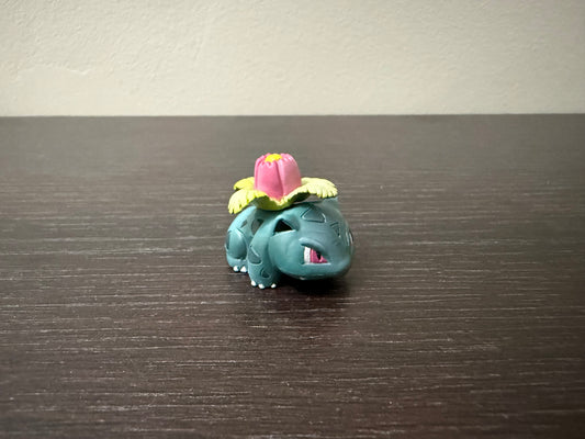 IVYSAUR - FIGURE TOMY CGTSJ