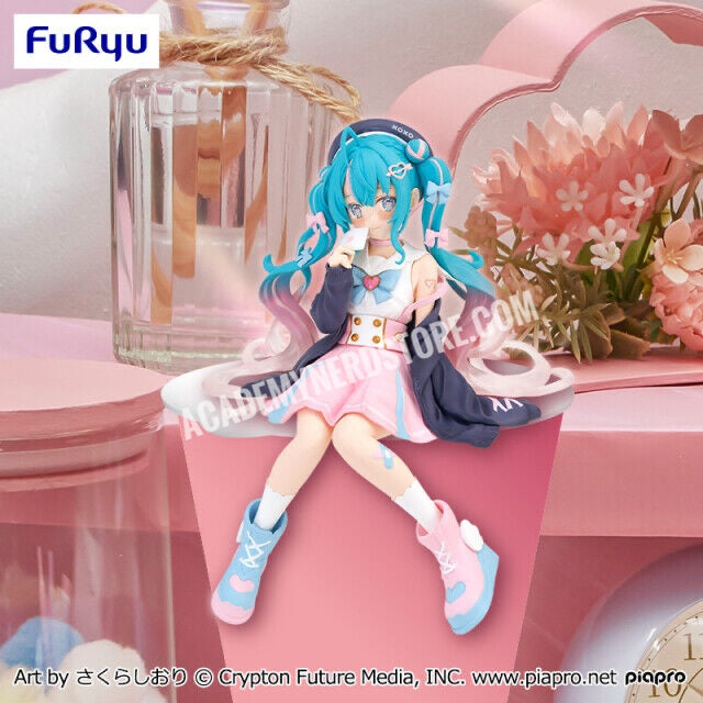Hatsune Miku - Love Sailor Noodle Stopper Figure