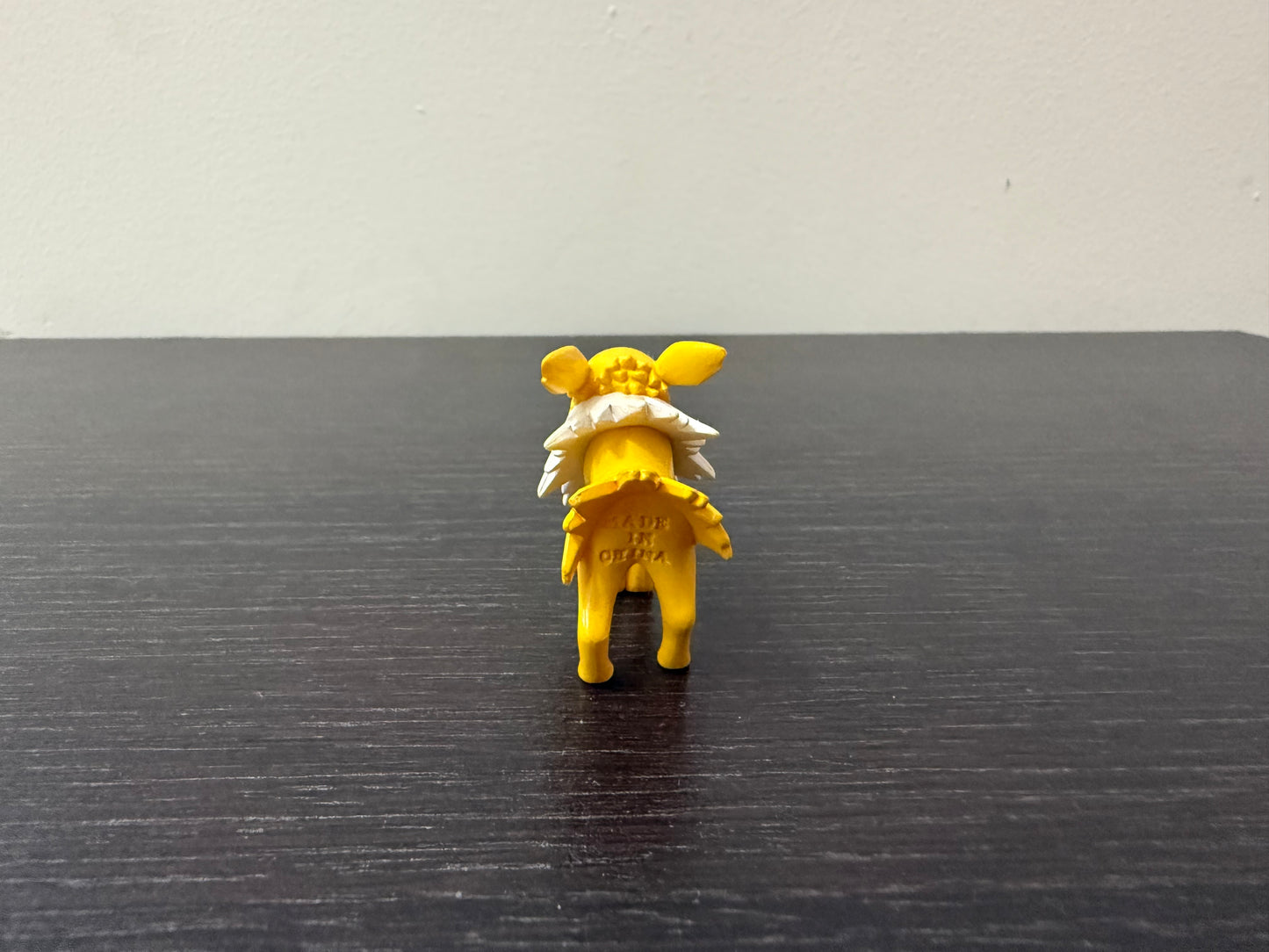 JOLTEON ALTERNATIVE POSE - FIGURE TOMY CGTSJ