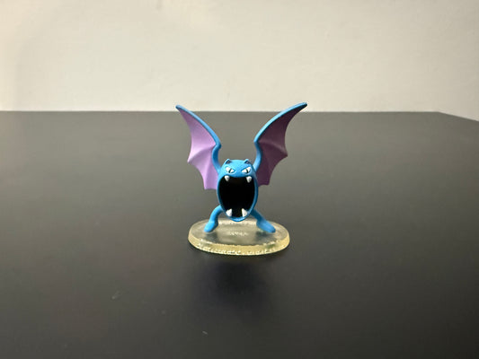 GOLBAT EXTREME RARE - FIGURE TOMY CGTSJ