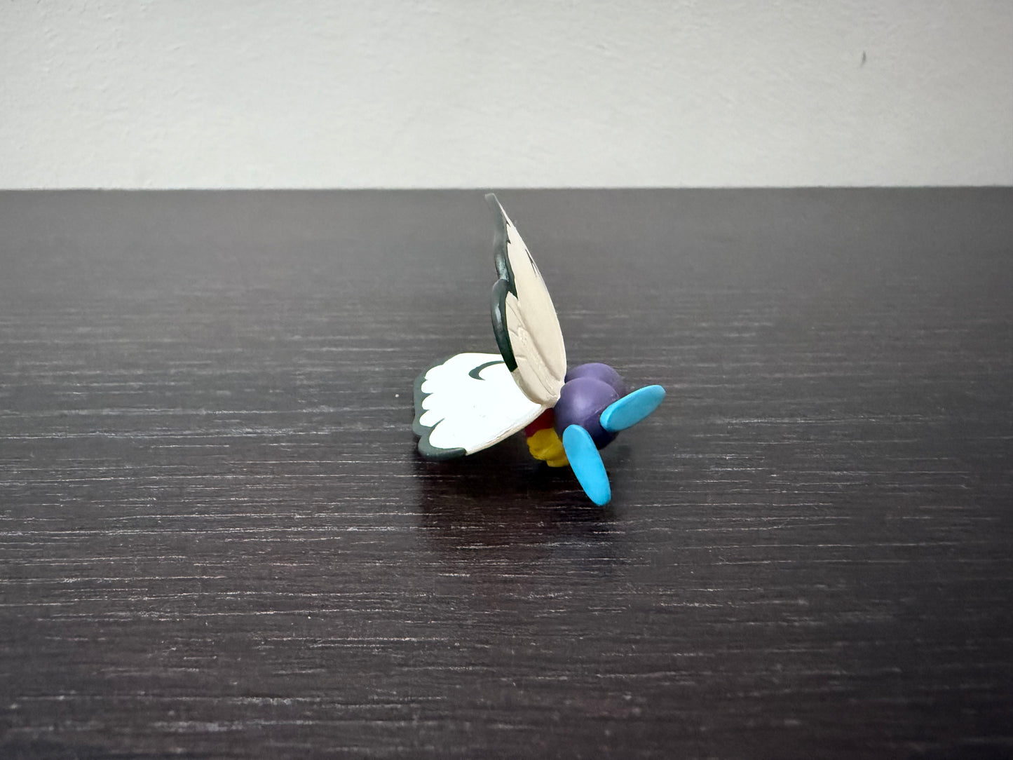 BUTTERFREE - FIGURE TOMY ARTS