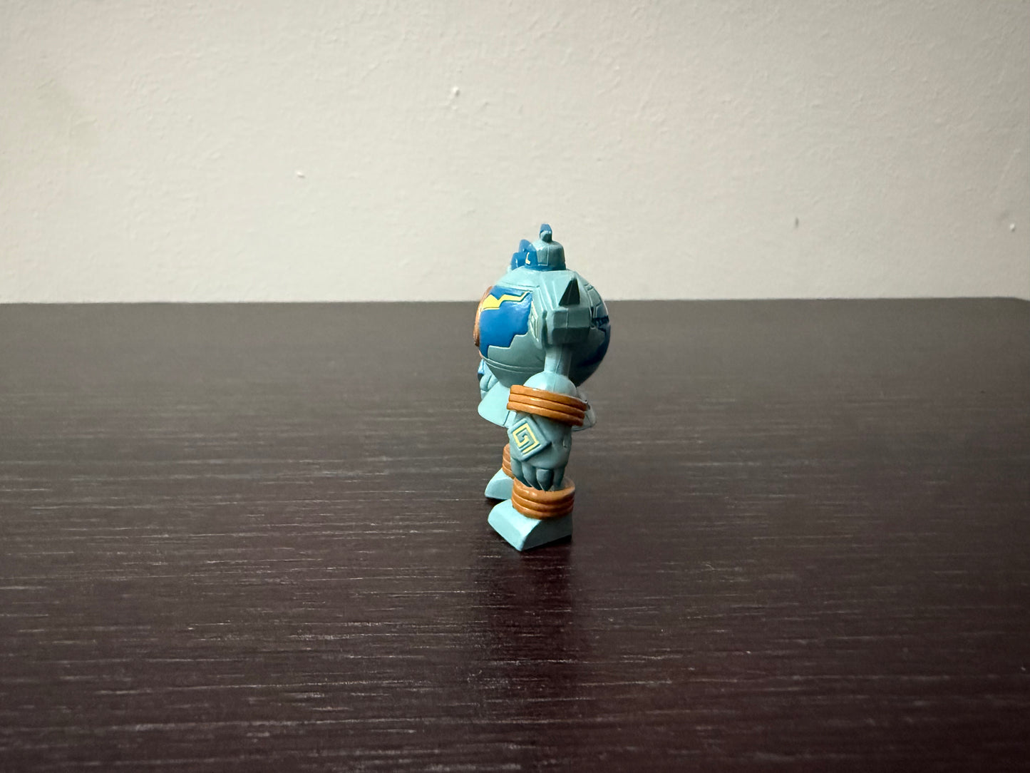GOLURK - FIGURE TOMY