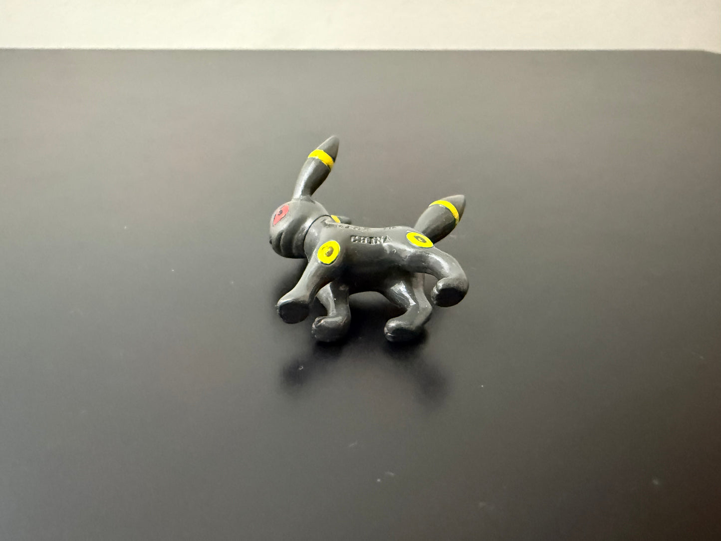 UMBREON - FIGURE TOMY CGTSJ
