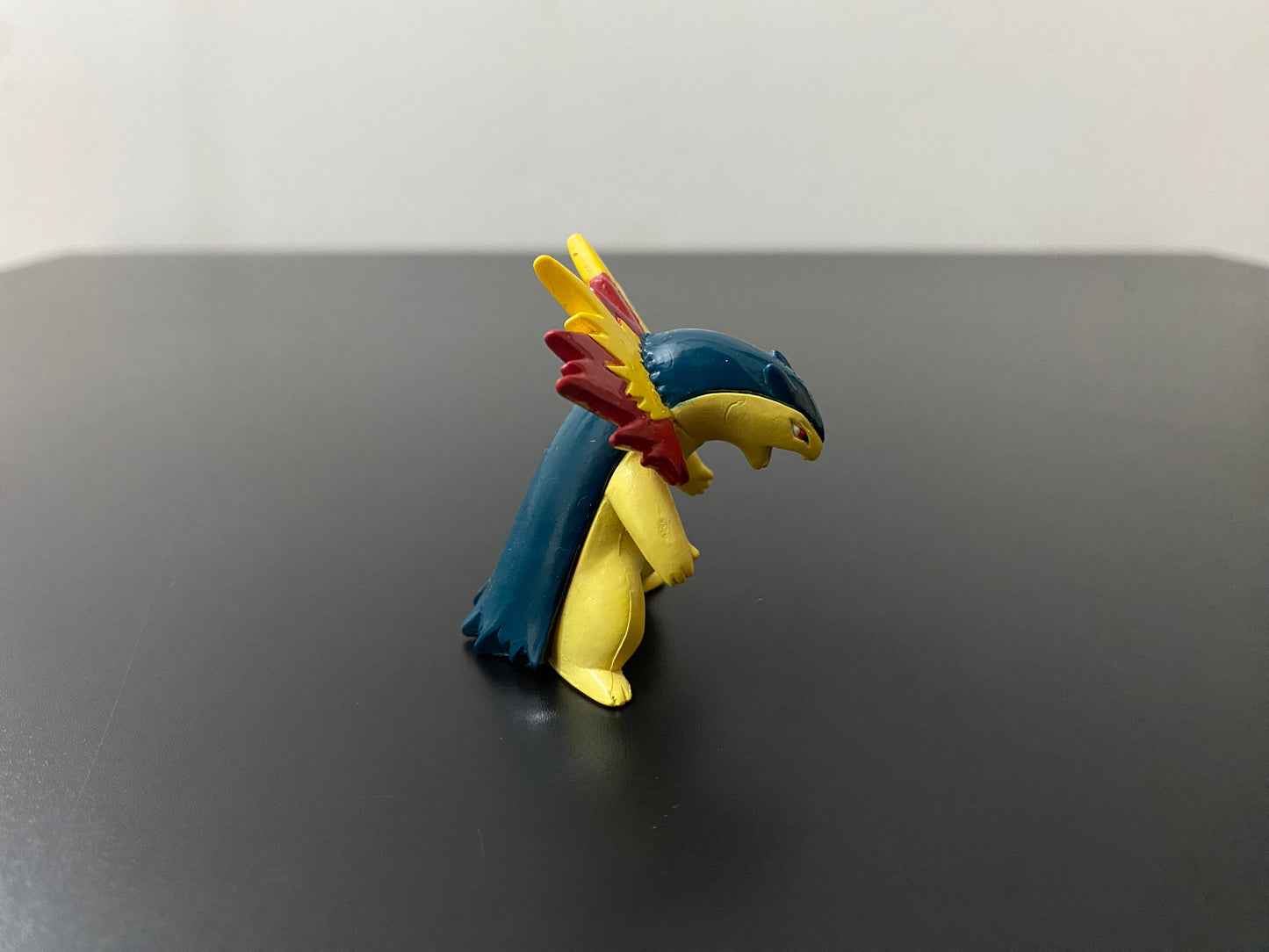 TYPHLOSION - FIGURE TOMY CGTSJ