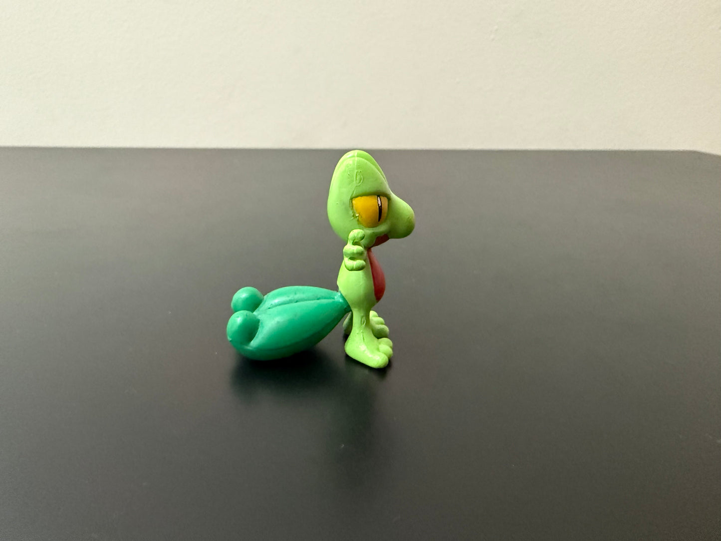 TREECKO - FIGURE TOMY CGTSJ