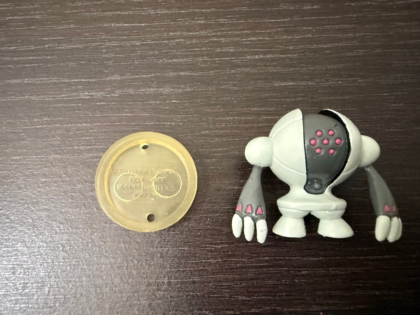 REGISTEEL 2004 - FIGURE TOMY CGTSJ