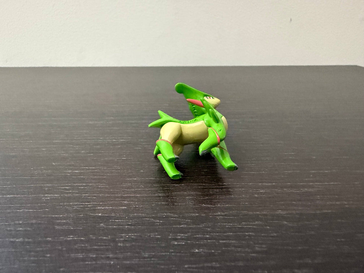 VIRIZION - FIGURE TOMY