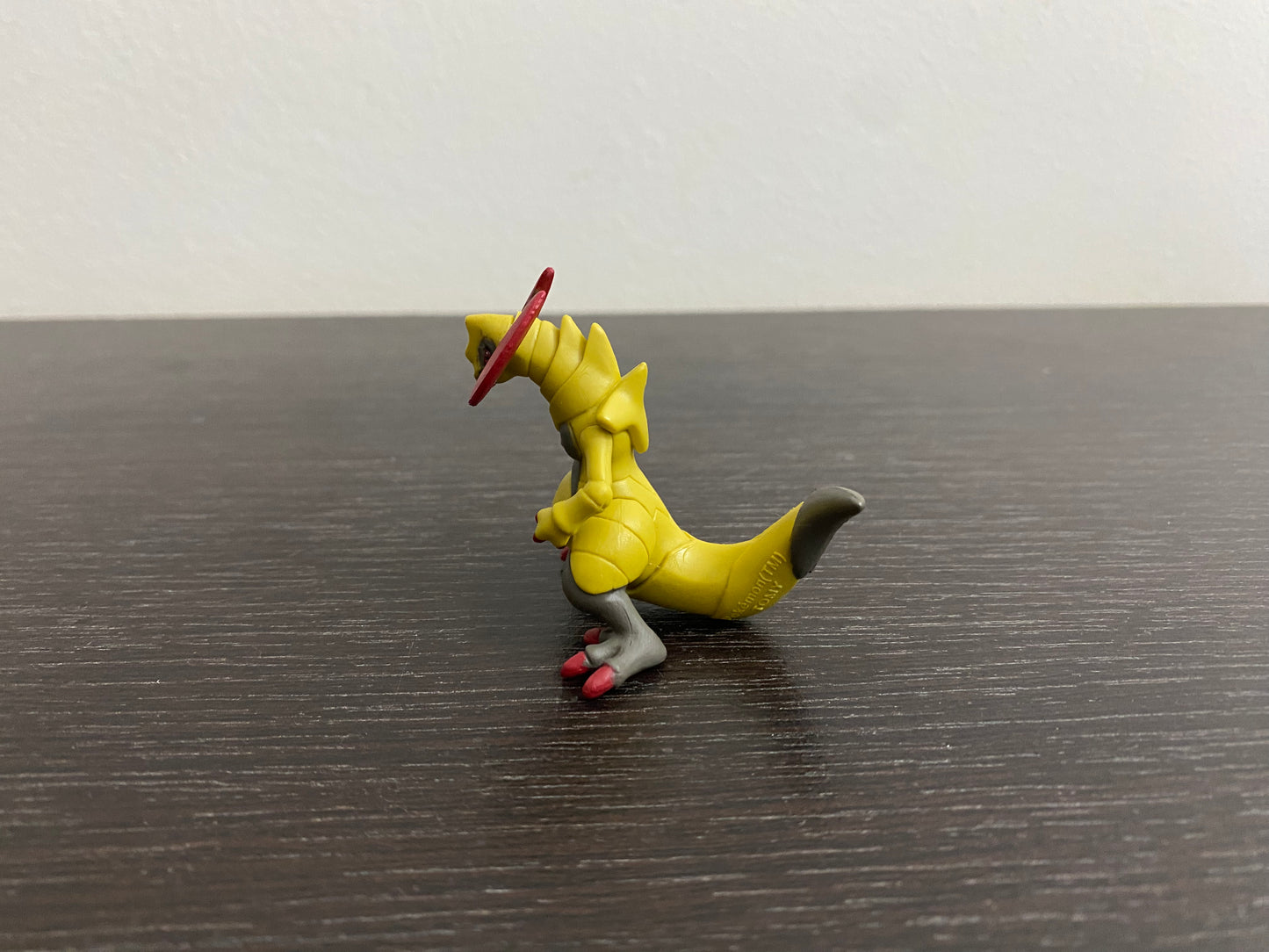 HAXORUS - FIGURE TOMY