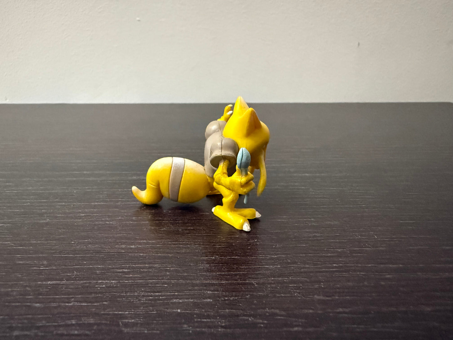 KADABRA - FIGURE TOMY CGTSJ