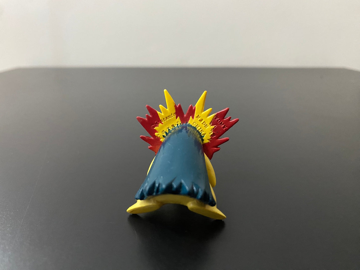 TYPHLOSION - FIGURE TOMY CGTSJ