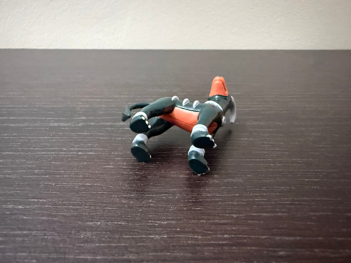 HOUNDOOM - FIGURE TOMY CGTSJ