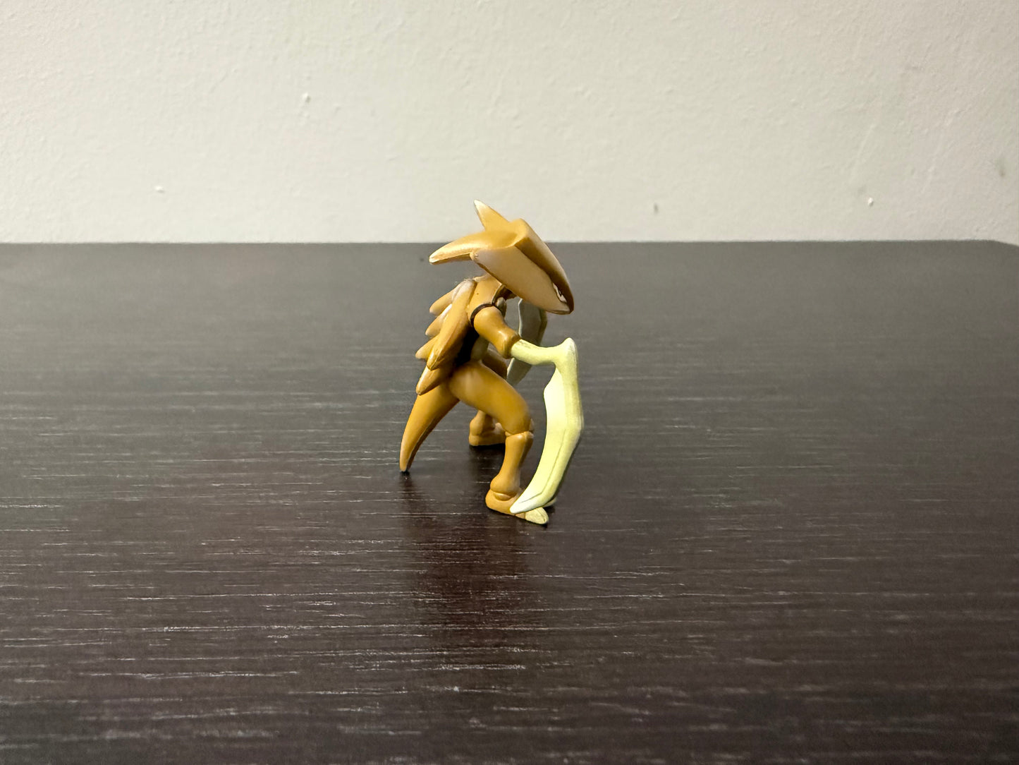 KABUTOPS - FIGURE TOMY CGTSJ