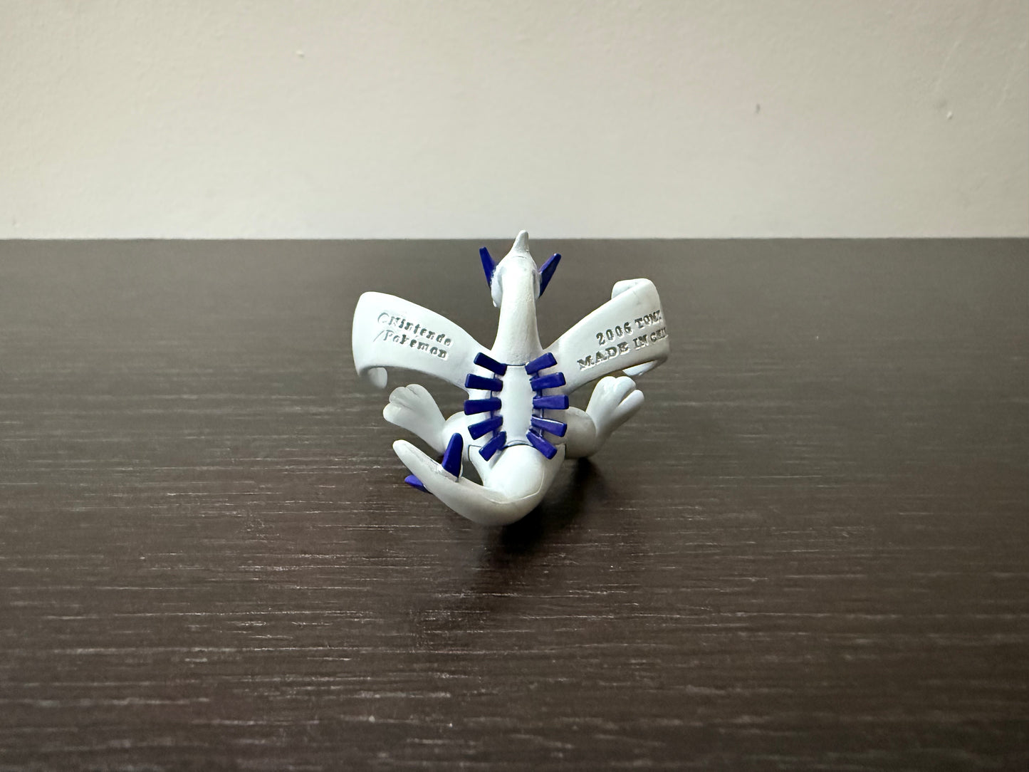 LUGIA 2006 ALTERNATIVE POSE - FIGURE TOMY
