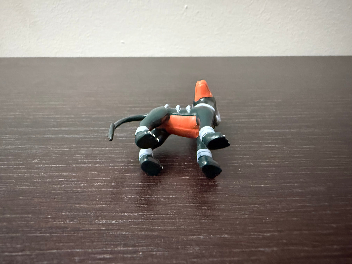 HOUNDOOM - FIGURE TOMY CGTSJ