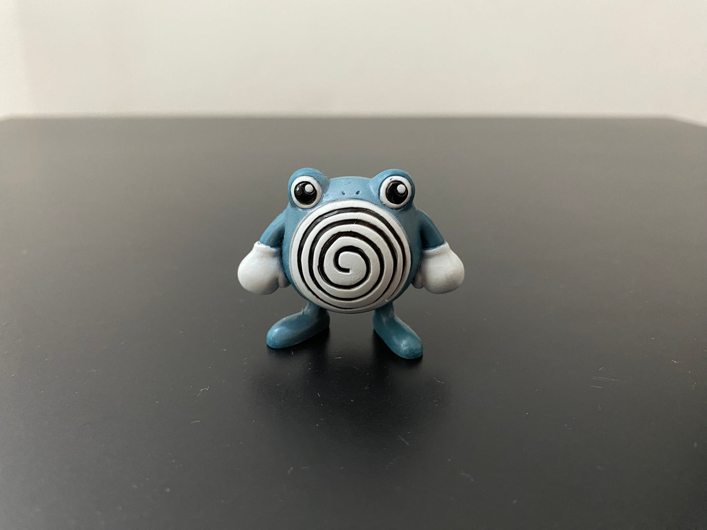 POLIWHIRL- FIGURE TOMY CGTSJ