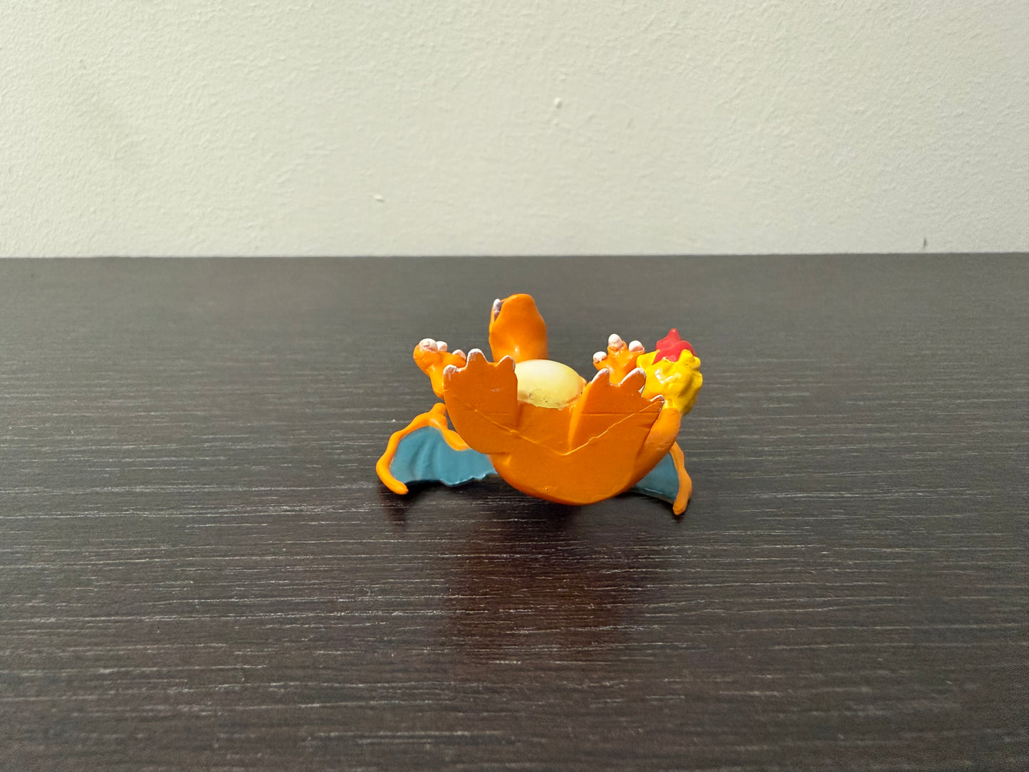 CHARIZARD - FIGURE TOMY CGTSJ
