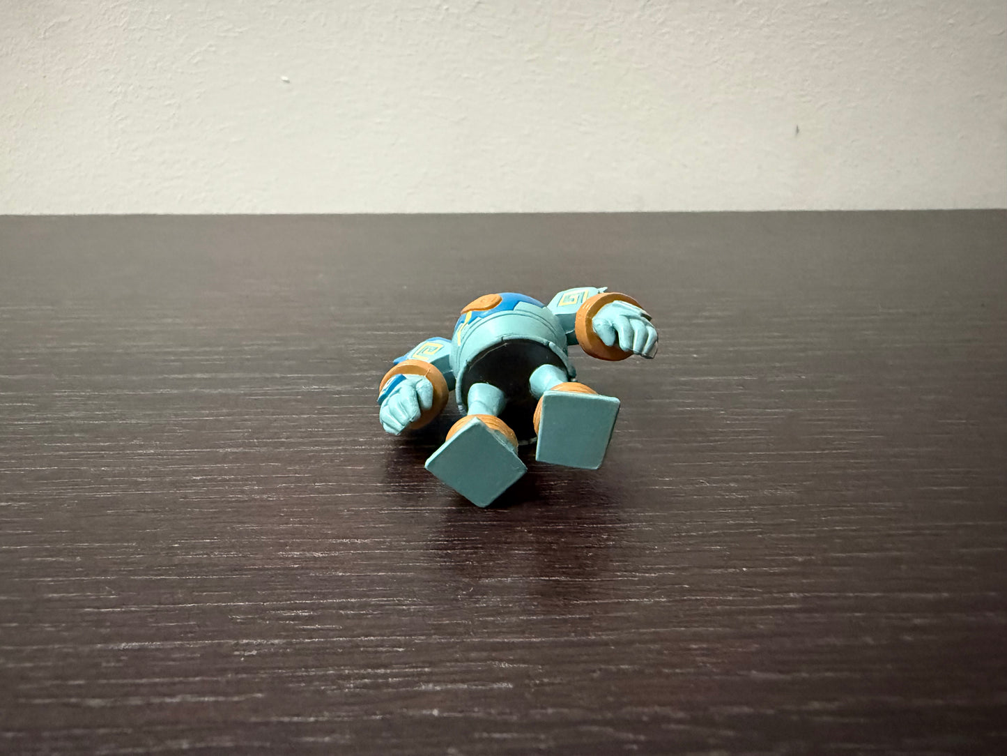 GOLURK - FIGURE TOMY