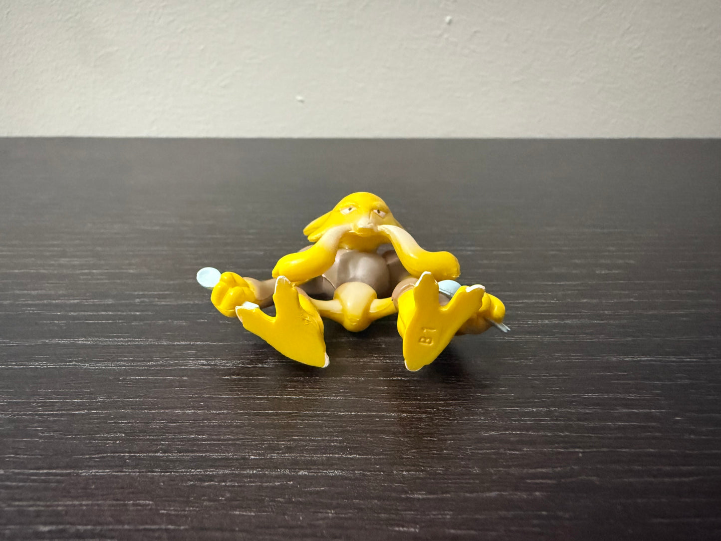 ALAKAZAM FIRST EDITION - FIGURE TOMY CGTSJ