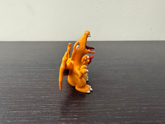 CHARIZARD - FIGURE TOMY CGTSJ