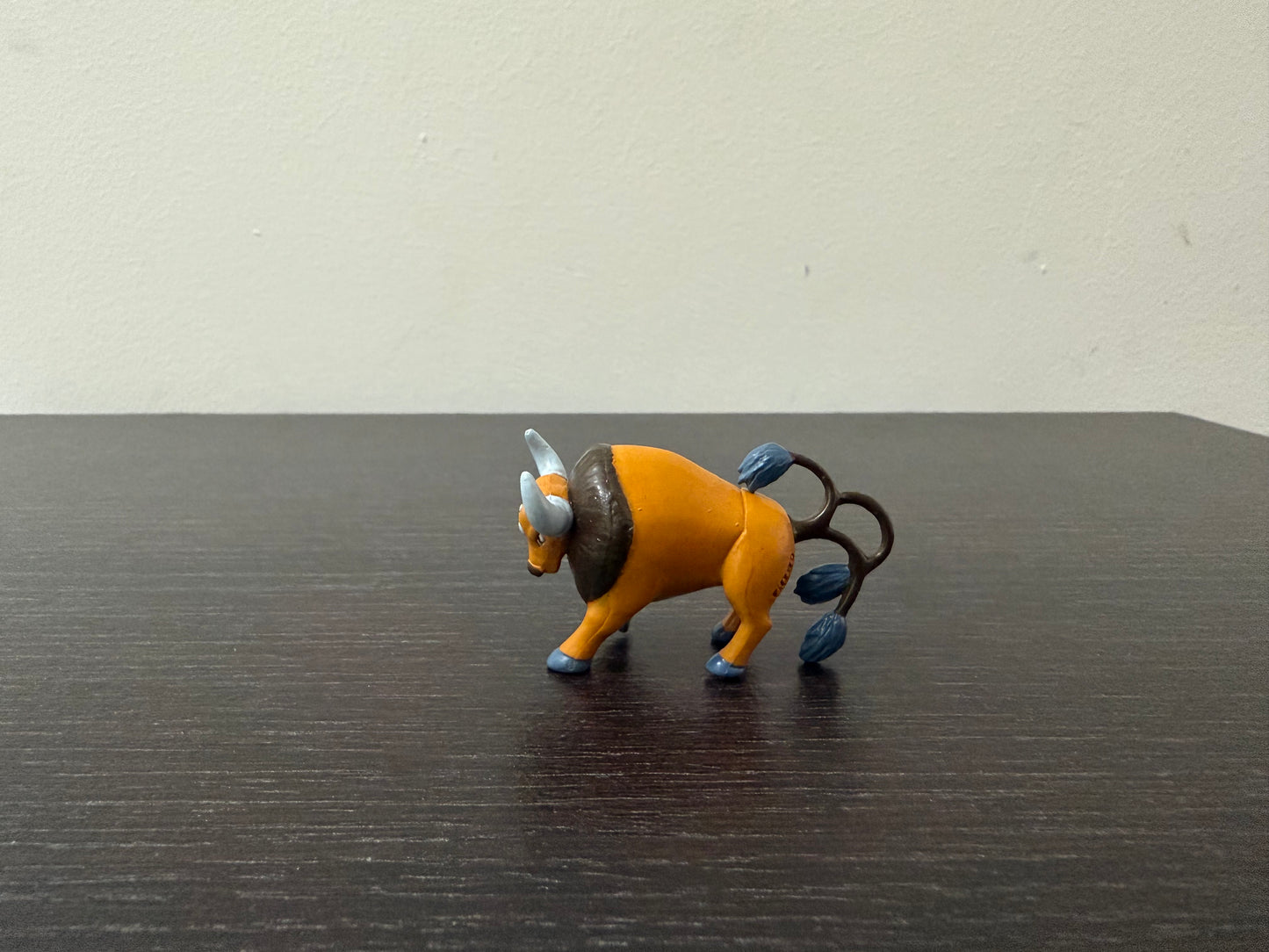 TAUROS NEW COLOR - FIGURE TOMY CGTSJ