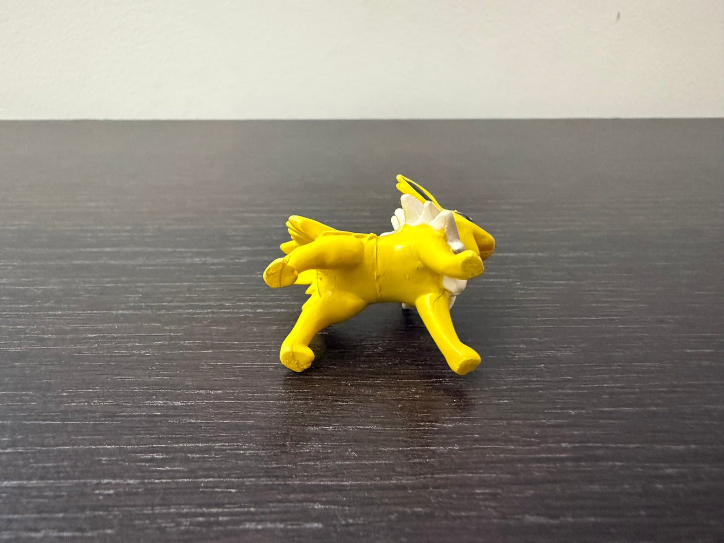 JOLTEON NEW COLOR - FIGURE TOMY CGTSJ