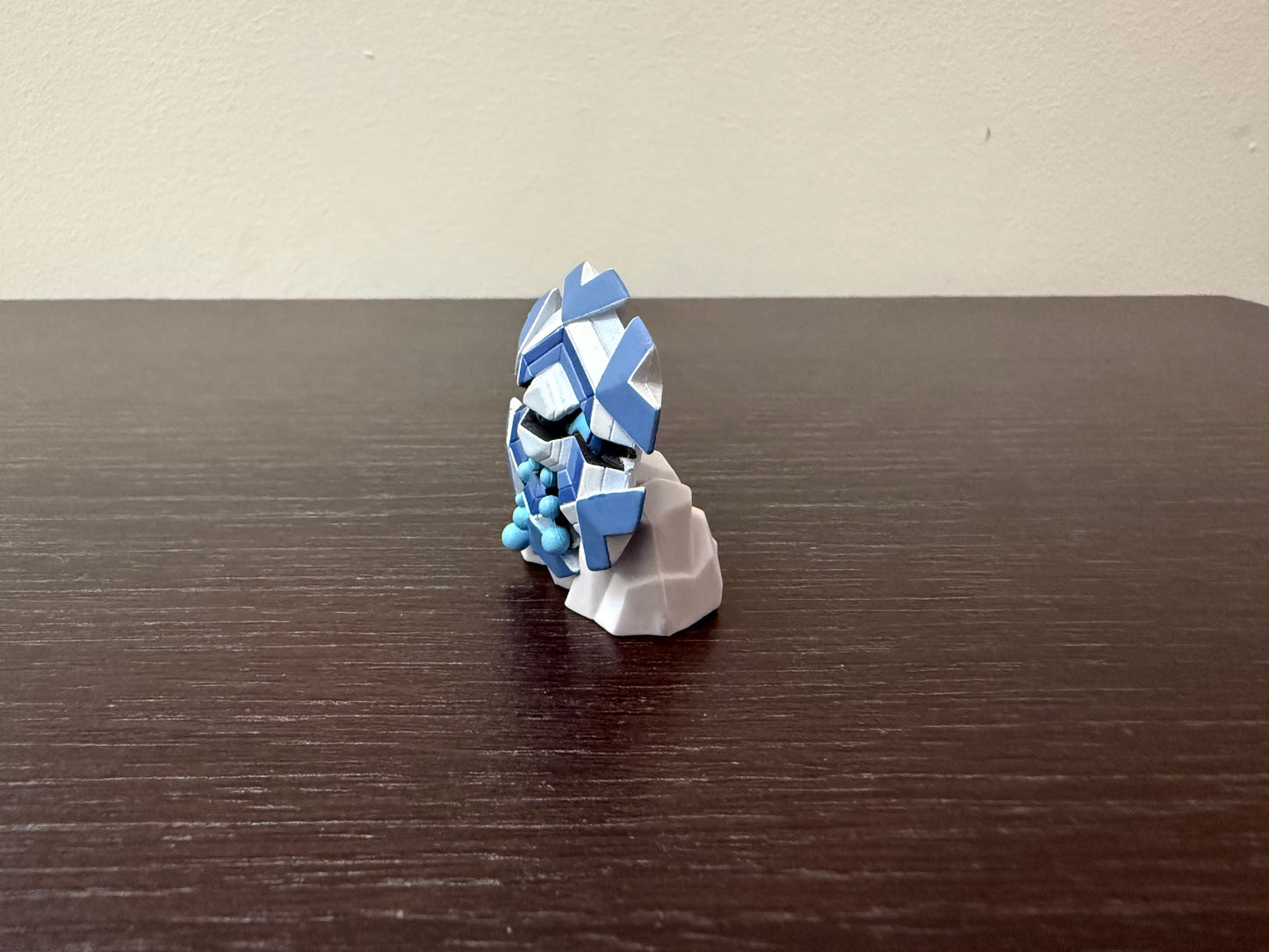 CRYOGONAL - FIGURE TOMY