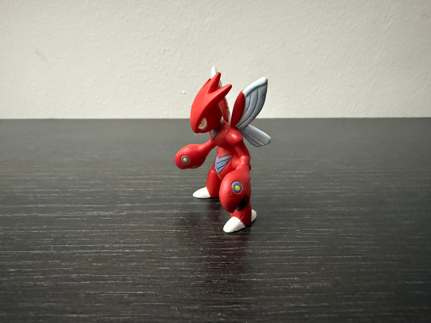 SCIZOR - FIGURE TOMY CGTSJ