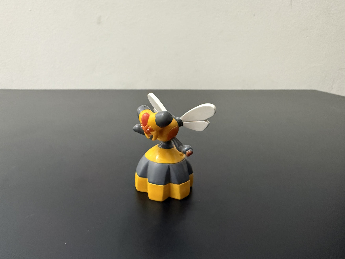 VESPIQUEN - FIGURE TOMY CGTSJ