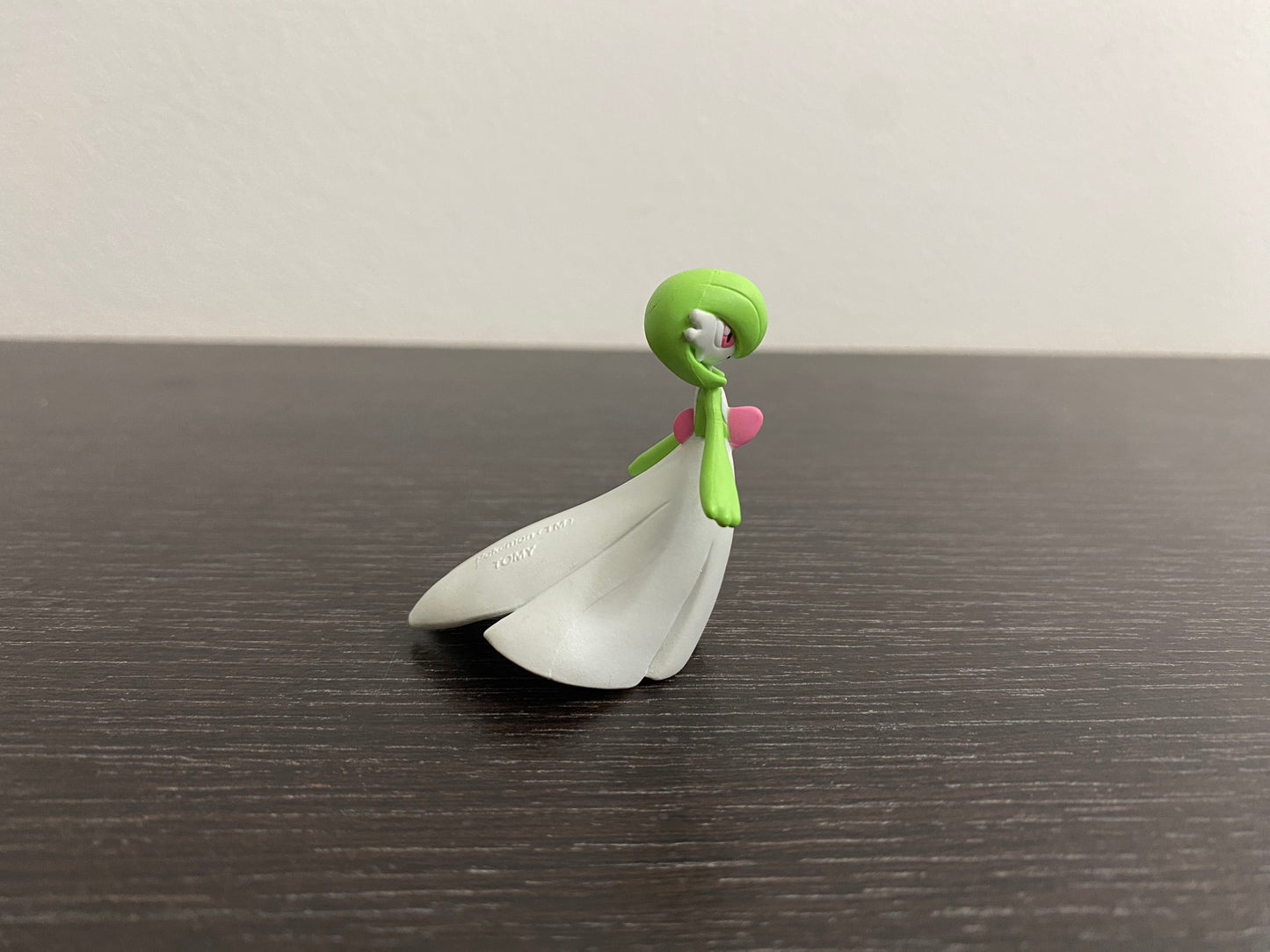 GARDEVOIR MATTE - FIGURE TOMY