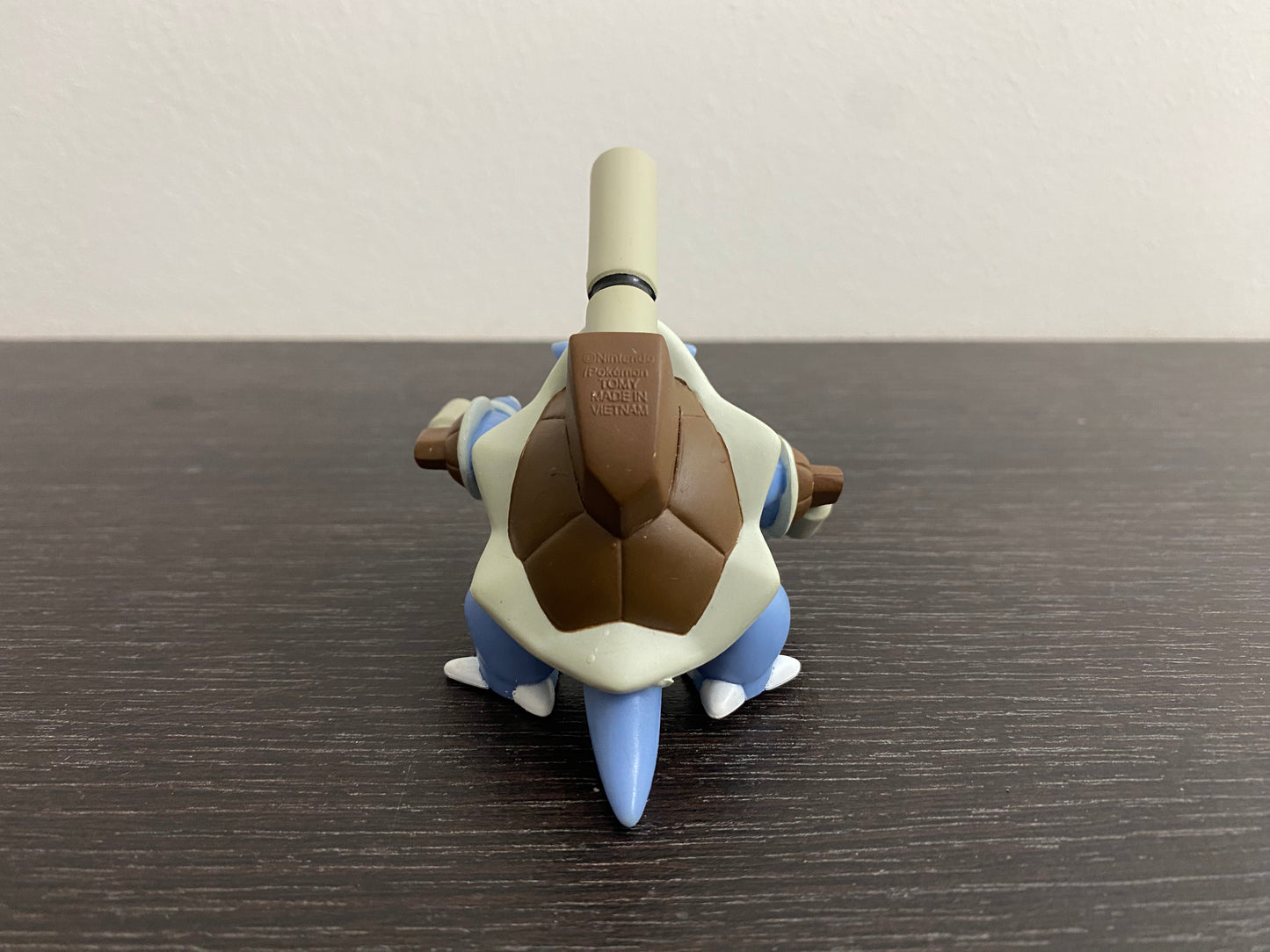 MEGA BLASTOISE - FIGURE TOMY
