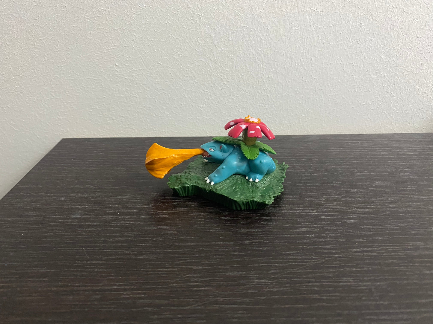 VENUSAUR SPECIAL EDITION - FIGURE TOMY