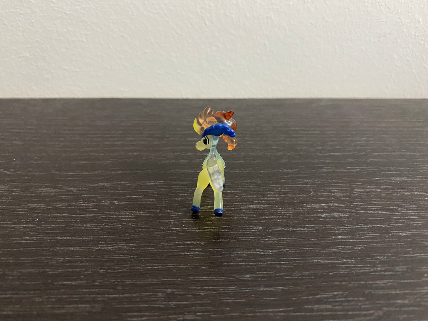 KELDEO CLEAR - MINI FIGURE ZUKAN