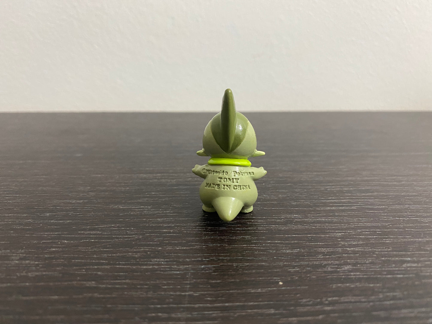 AXEW - FIGURE TOMY