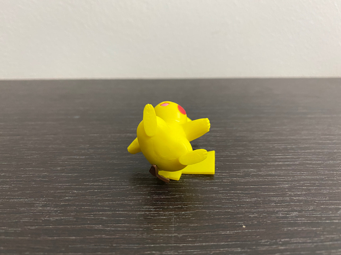 PIKACHU ALTERNATIVE POSE - FIGURE TOMY