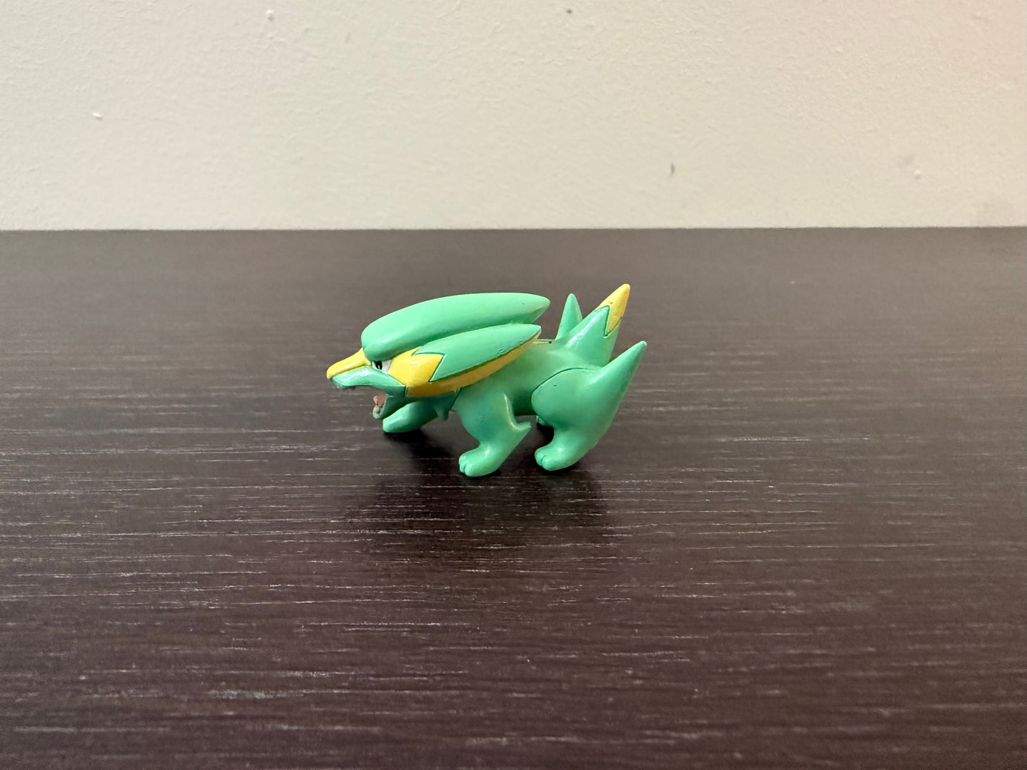 ELECTRIKE - FIGURE TOMY CGTSJ