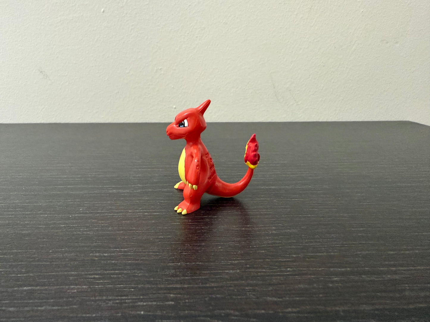 CHARMELEON ALTERNATIVE POSE - FIGURE TOMY CGTSJ