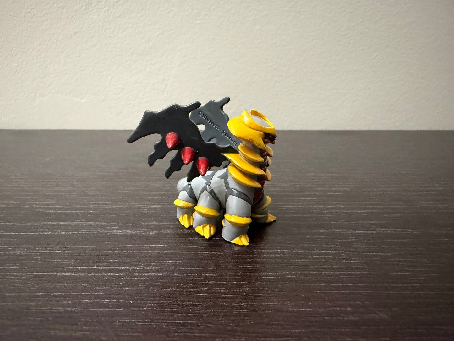 GIRATINA 2007 - FIGURE TOMY