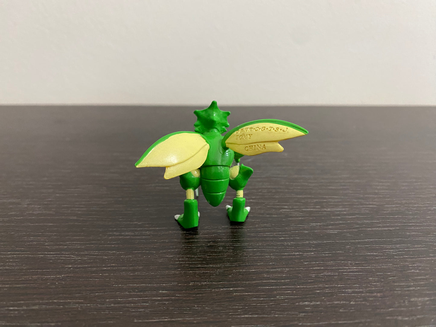 SCYTHER NEW COLOR - FIGURE TOMY CGTSJ