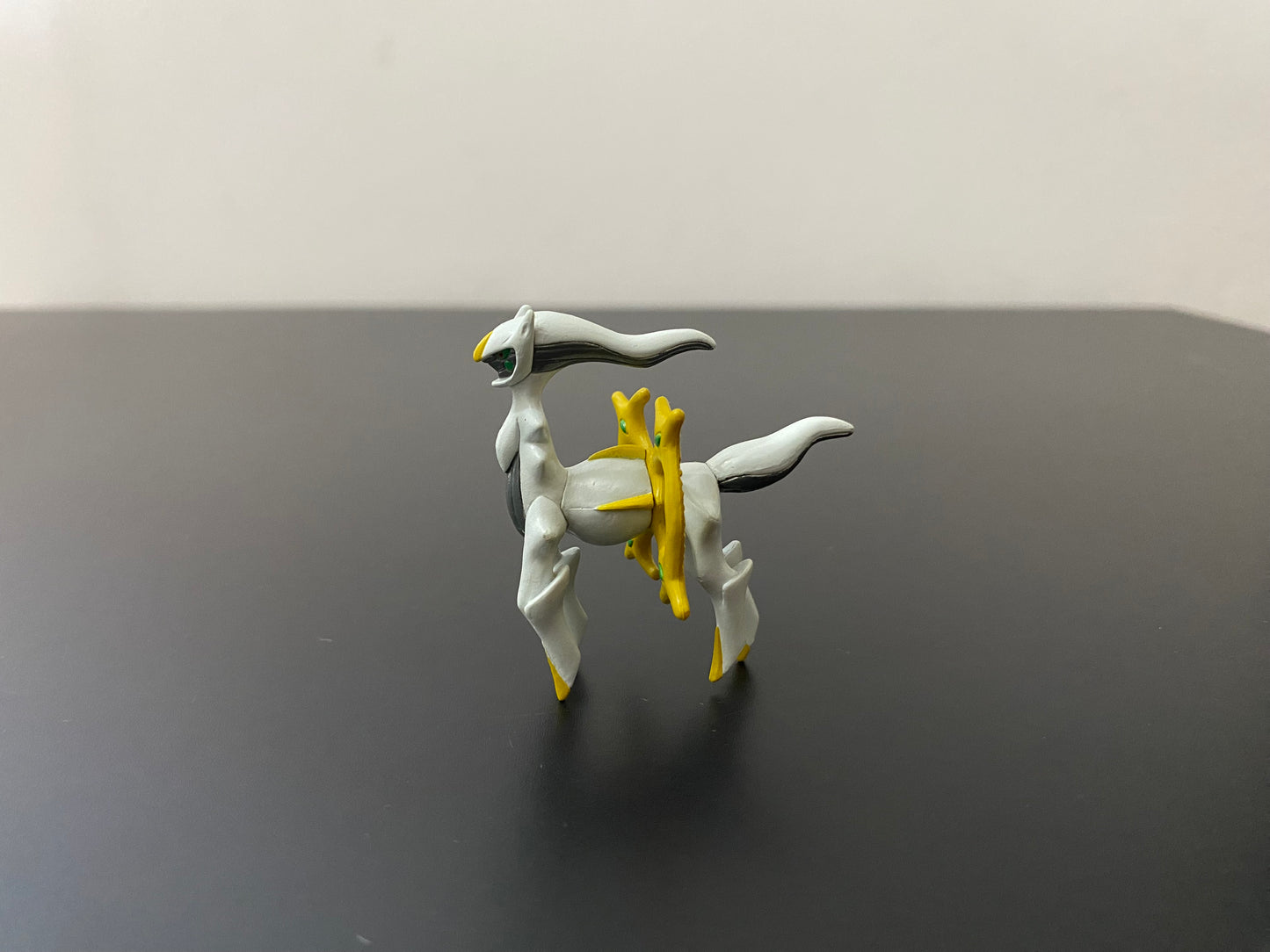 ARCEUS - FIGURE TOMY CGTSJ