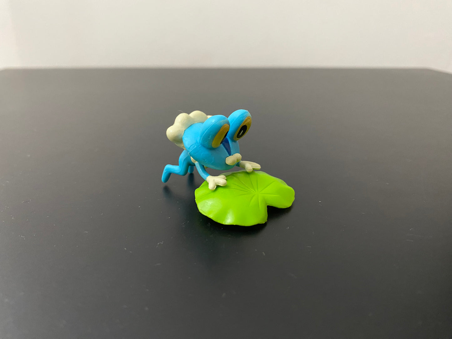 FROAKIE - FIGURE NINTENDO