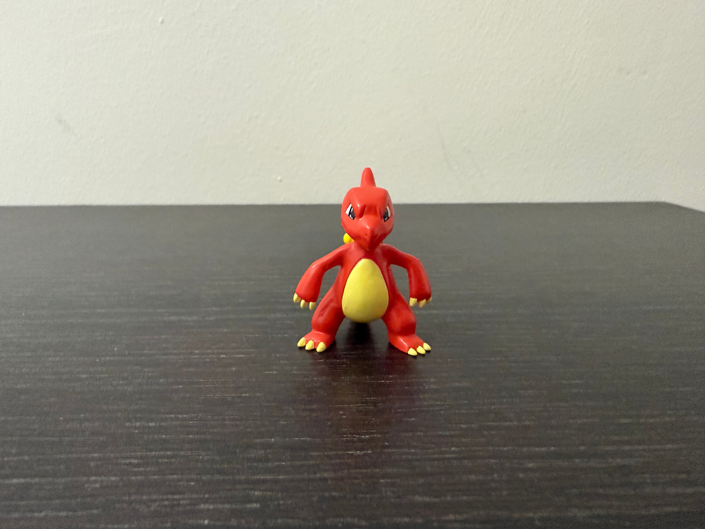 CHARMELEON ALTERNATIVE POSE - FIGURE TOMY CGTSJ