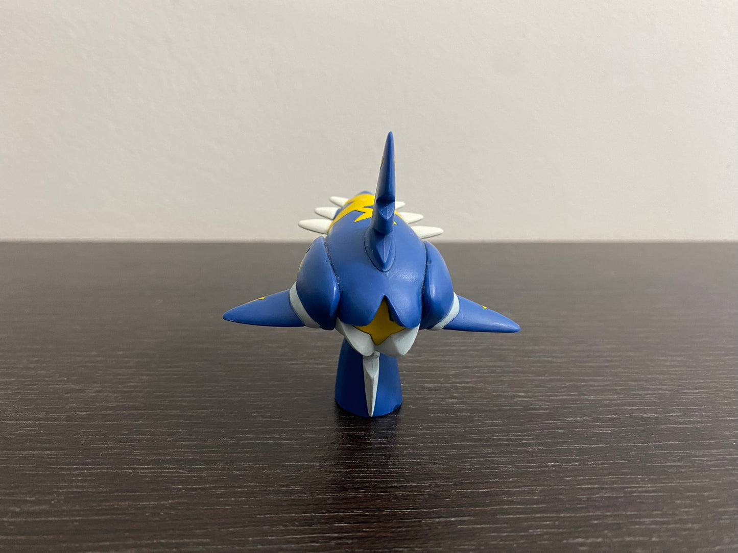 MEGA SHARPEDO - FIGURE TOMY