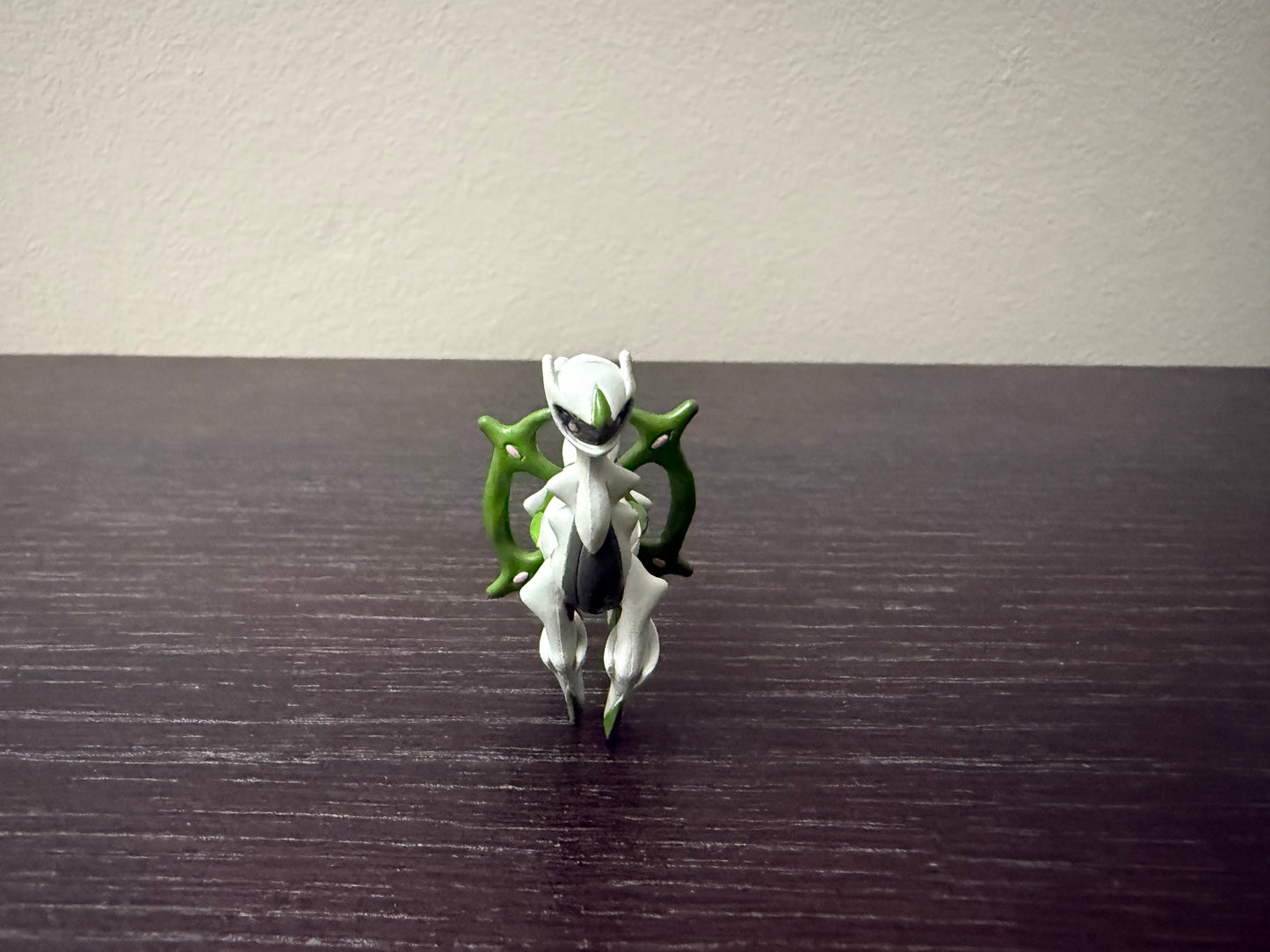 ARCEUS INSECT - FIGURE TOMY