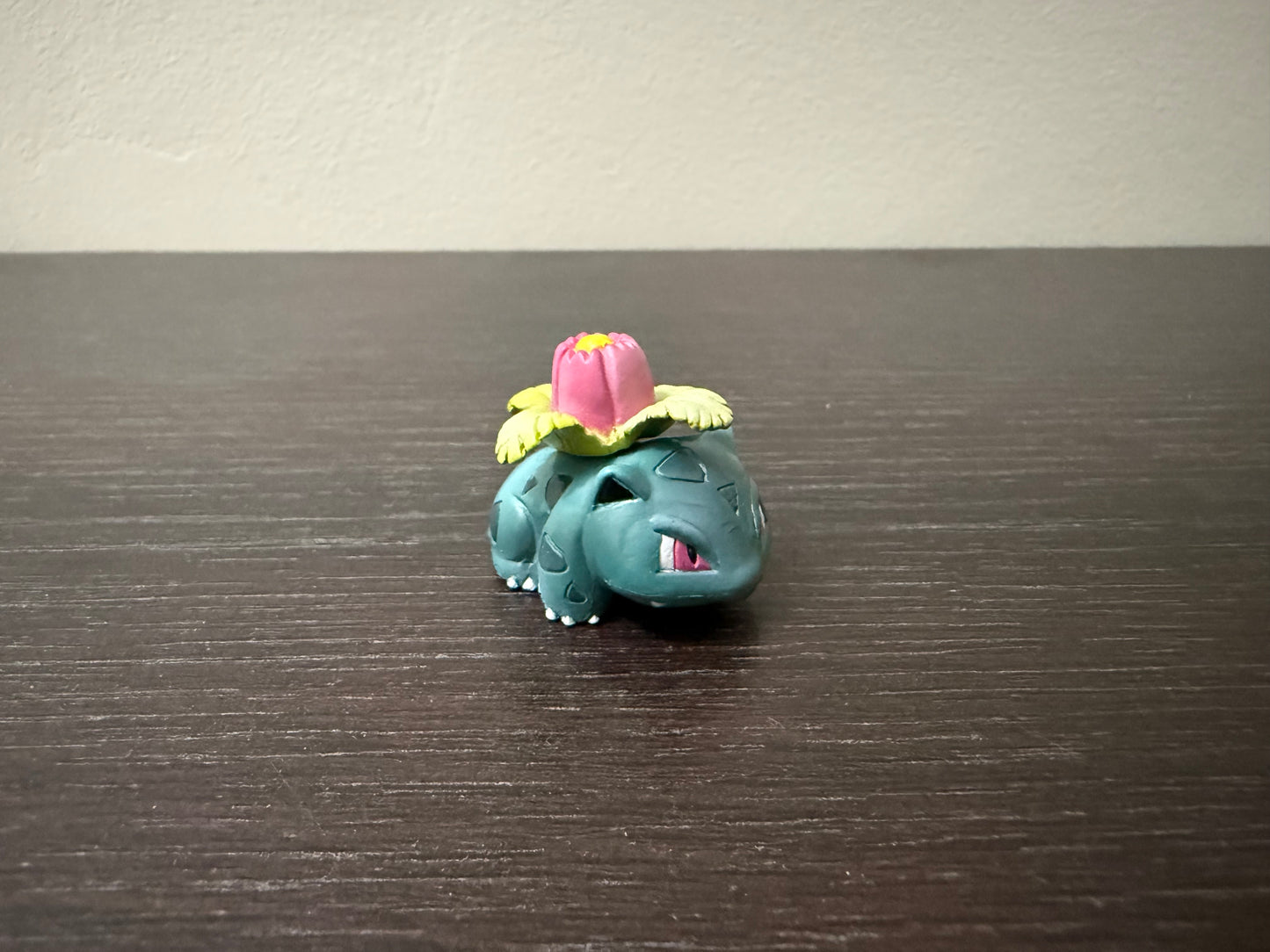 IVYSAUR - FIGURE TOMY CGTSJ